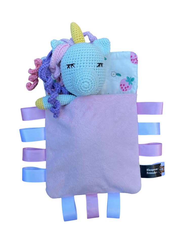 Unicorn in Wild Strawberries Sleeping Bag for wholesale by Sleepover Friends
