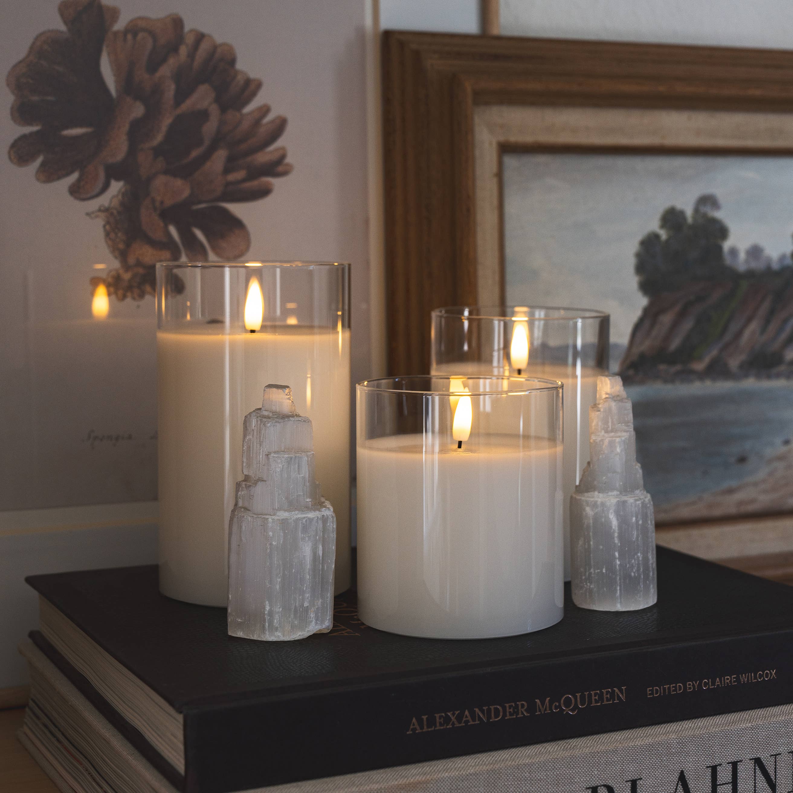 Sandstone & Sage - Wholesale Jar/filled candle - Flameless LED Hurricane Glass Candles - White and Amber1