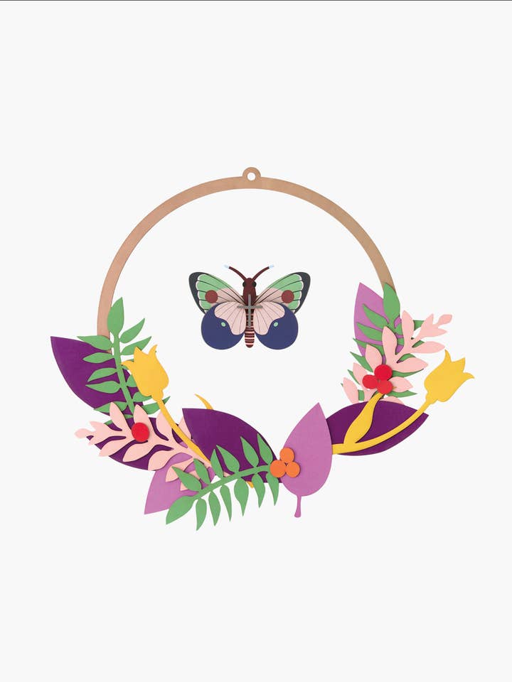 Art mural 3D - Couronne de fleurs pour la vente par Studio Roof