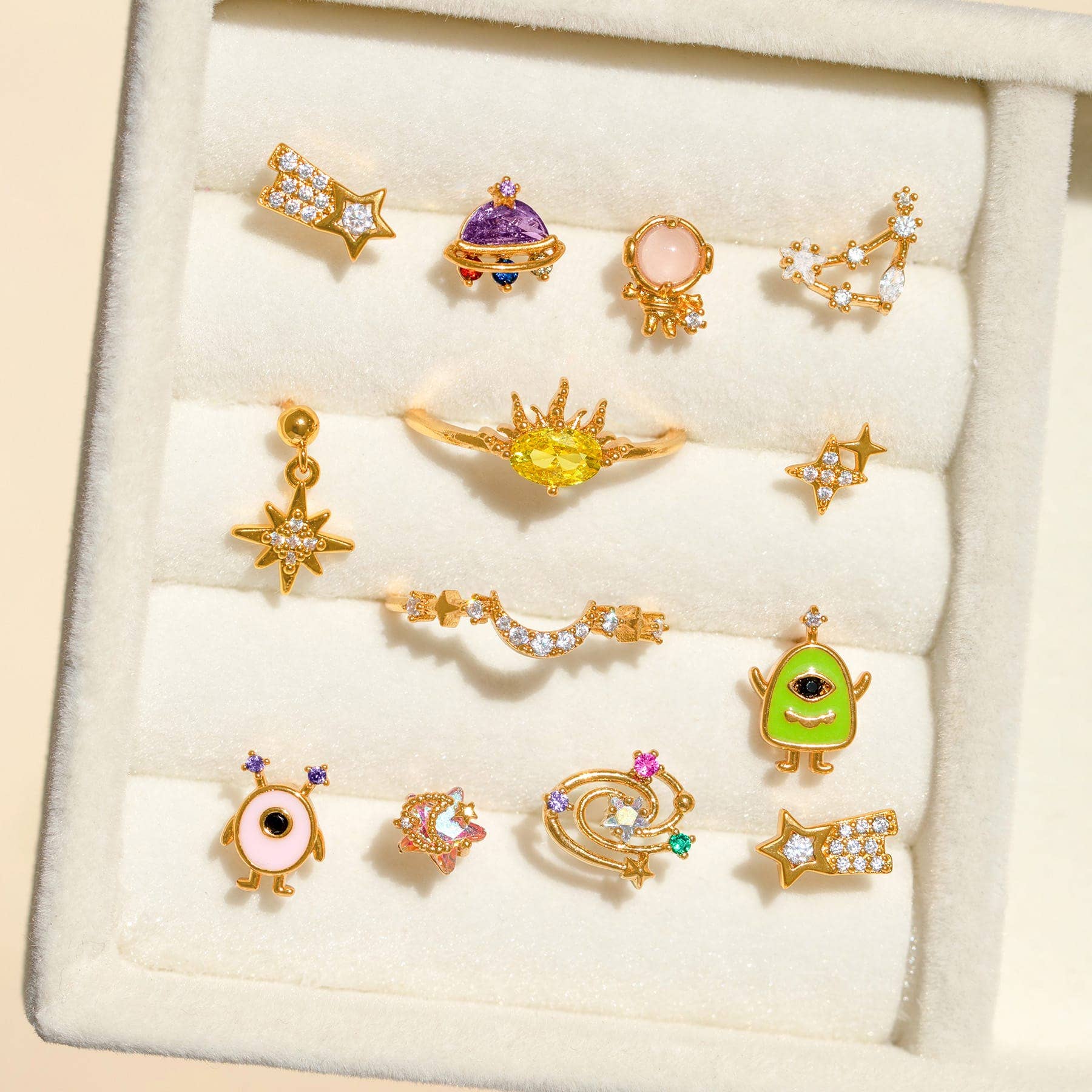 Girls Crew - Wholesale Jewelry Set - Alien Invasion Stud Set6