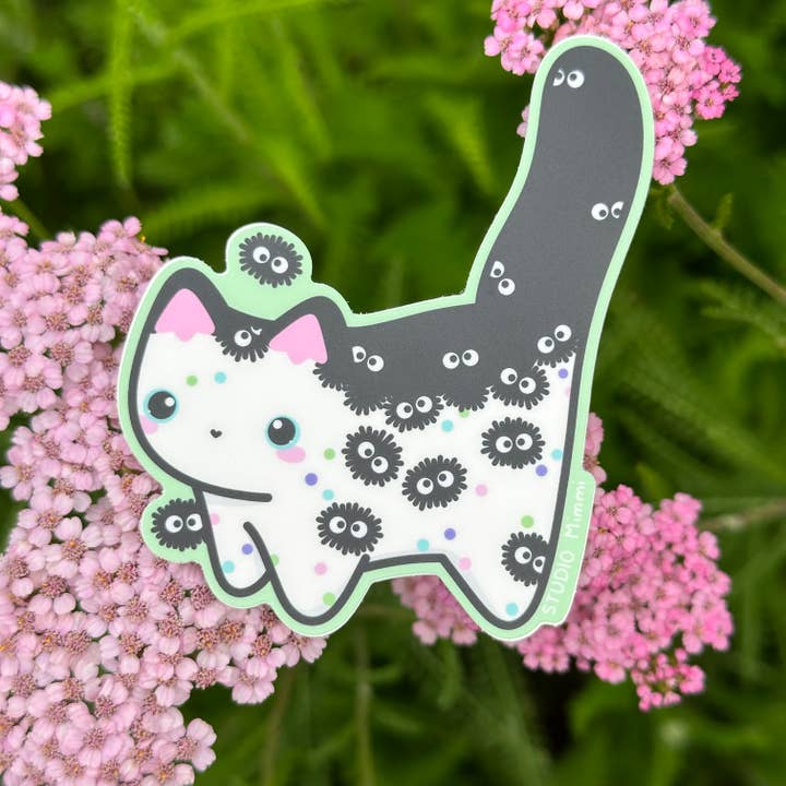 Sotboll Katt Vinylklistermärke! för wholesale av STUDIO Mimmi