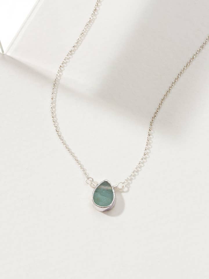 Silver Delicate Gemstone Necklace- Aquamarine for wholesale by Luna Norte