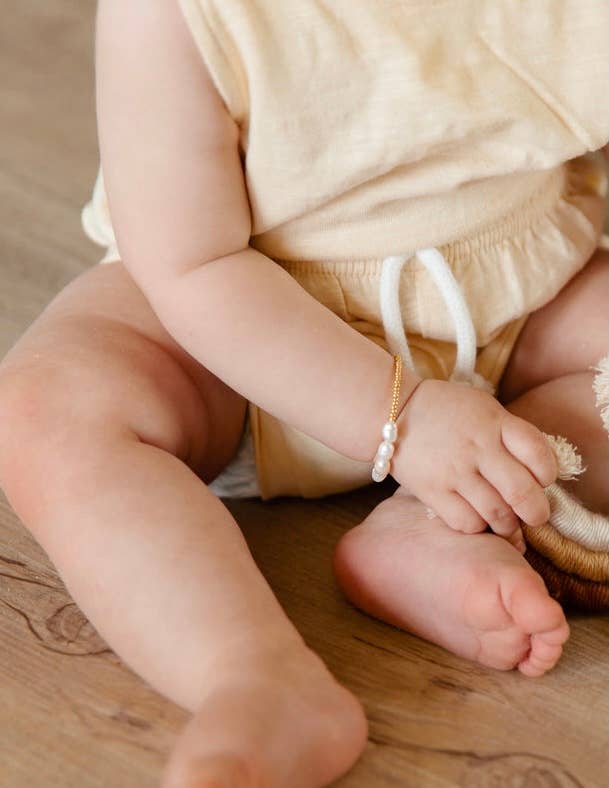 LITTLELUNDSCO - Wholesale Beaded Bracelet - Kids - 14k gold filled little pearl bracelet3