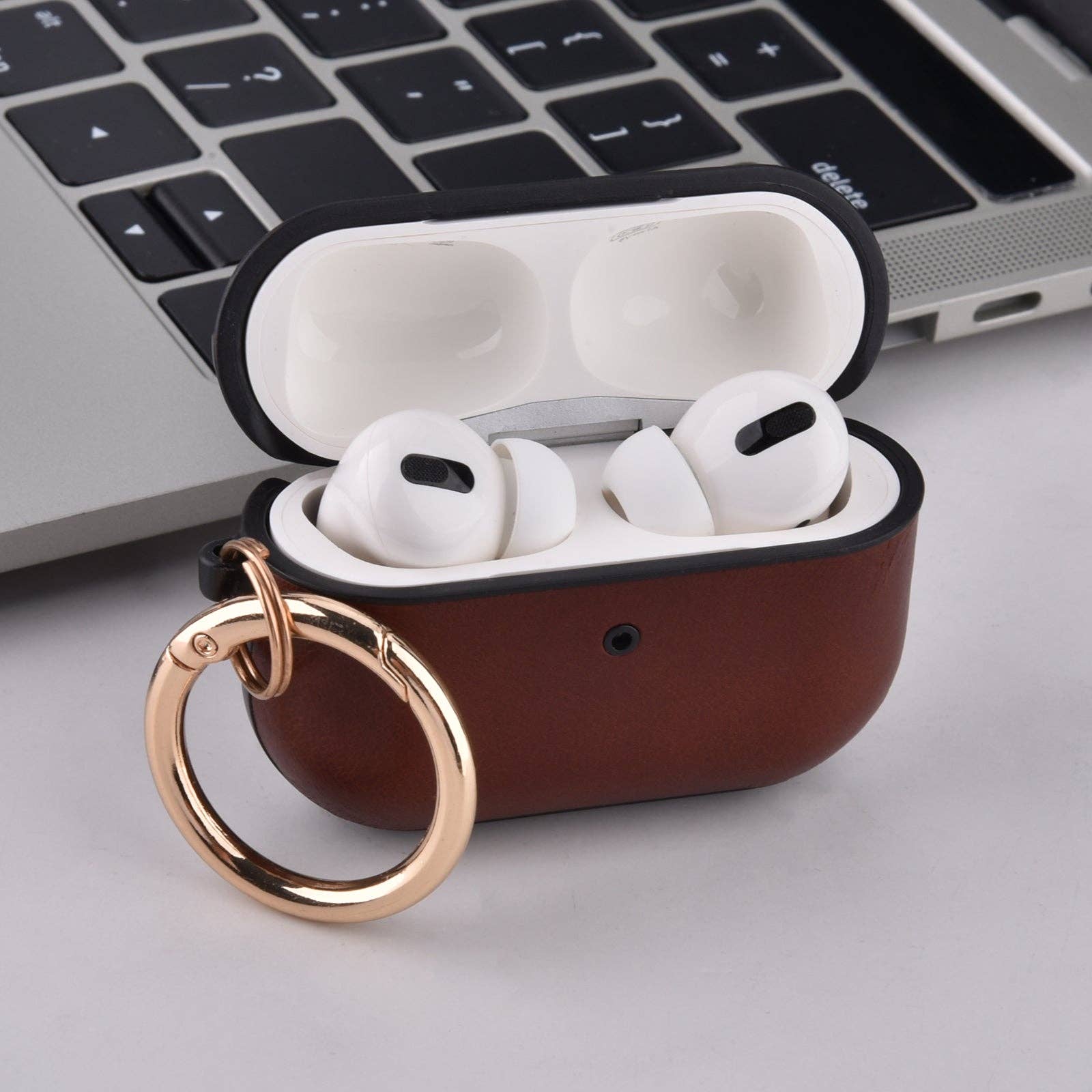 Worryfree Gadgets - Wholesale Earphone/Headphone Case - Unisex - Leather Case for Apple AirPod Pro with Keychain5