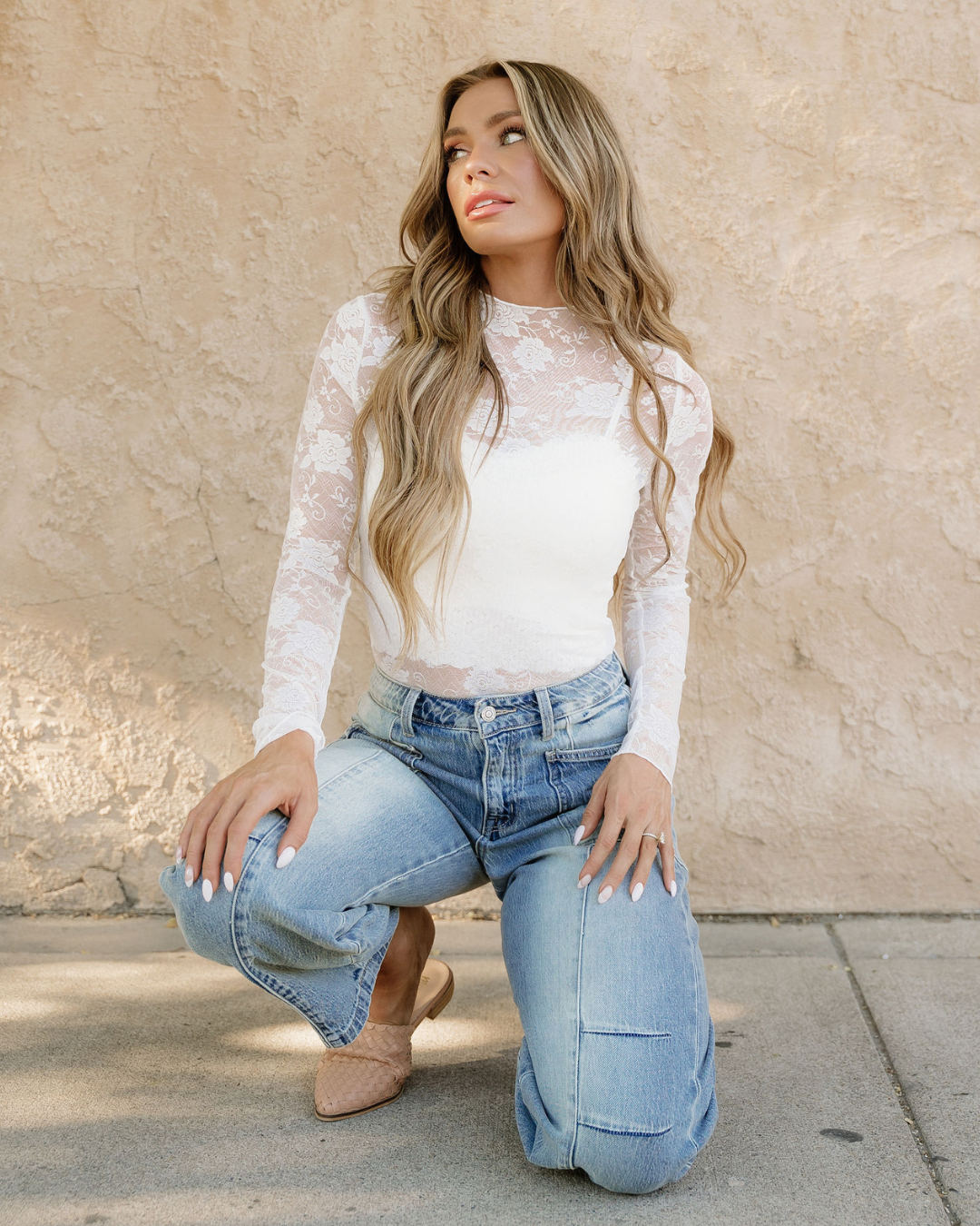 Vit Vit polotröja i blommig spets med mesh och långa ärmar - Vit för wholesale på Faire1