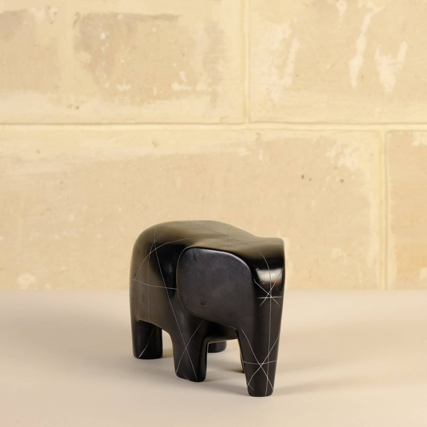 AS'ART a sense of crafts – Engroshandel Pyntefigur – Elefant håndlavet i Kenya af Kisii-sten7