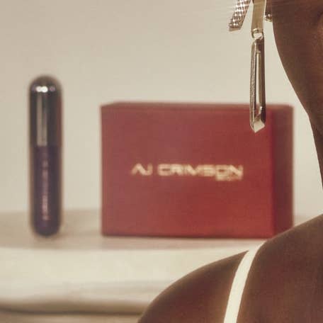 S+M Lummer og Matte, GÅ UD! (3D Metallisk Lipgloss) for engroshandel hos AJCRIMSON Beauty