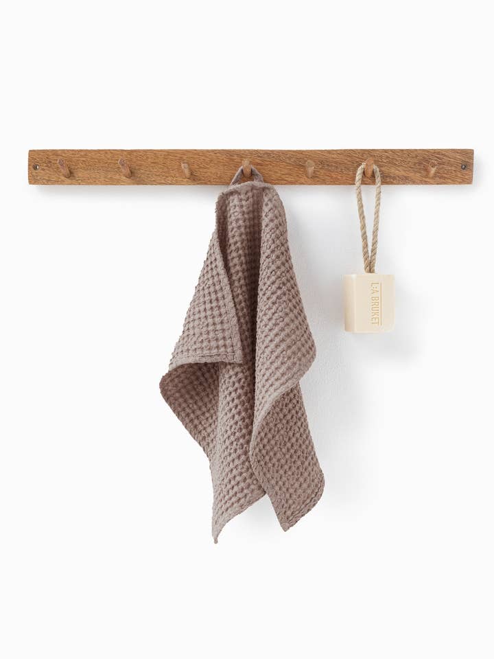 Mocha Waffle face towel for wholesale by MagicLinen (We handle U.S. import procedures for you)