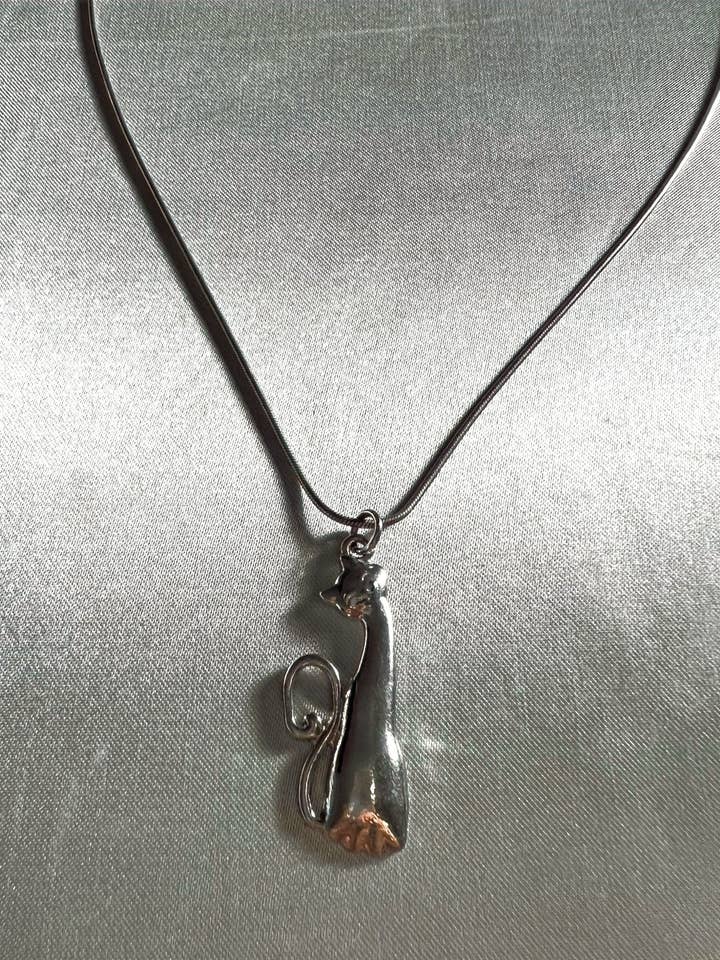 Persian Cat Necklace for wholesale by Sapphire Seren