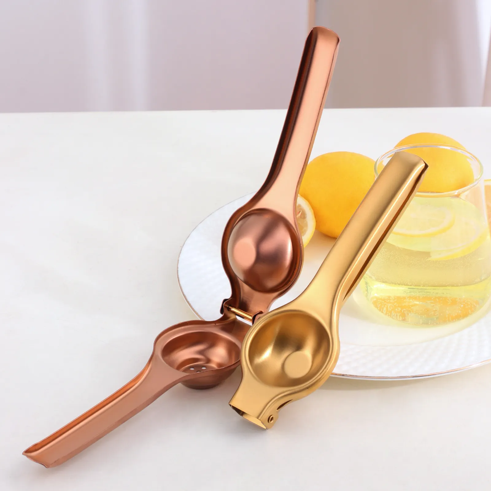 Sostraw & SmartThings - Wholesale Juicer - Lemon Squeezer - 4 colors10