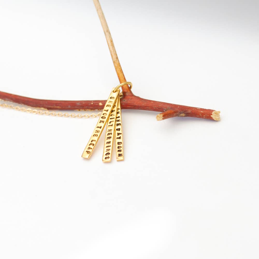 Chocolate and Steel - Vente Colliers à pendentif - Collier avec citation She Took the Leap0