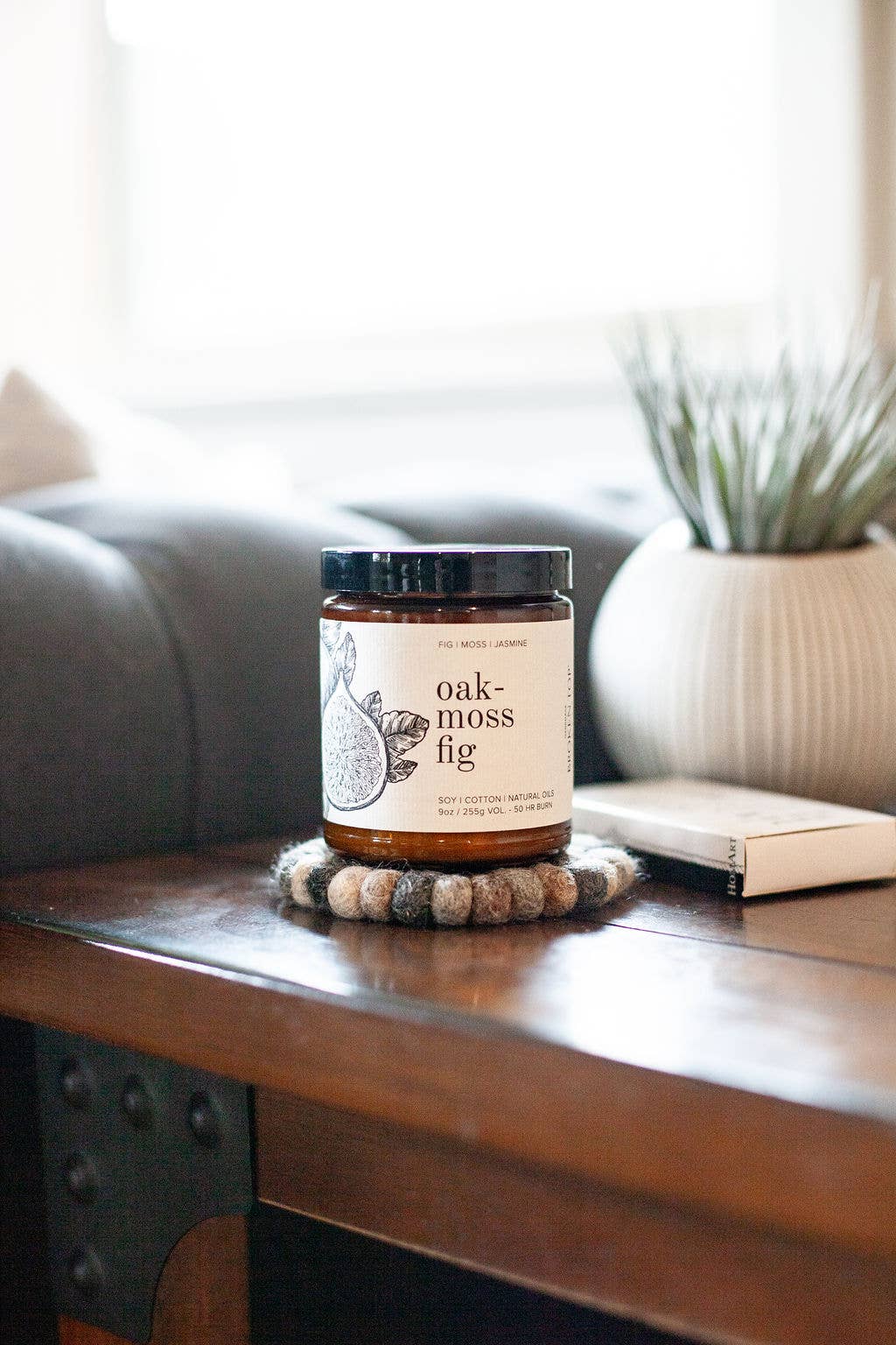 Broken Top Brands - Wholesale Jar/Filled Candle - Oakmoss Fig 9oz Soy Candle6