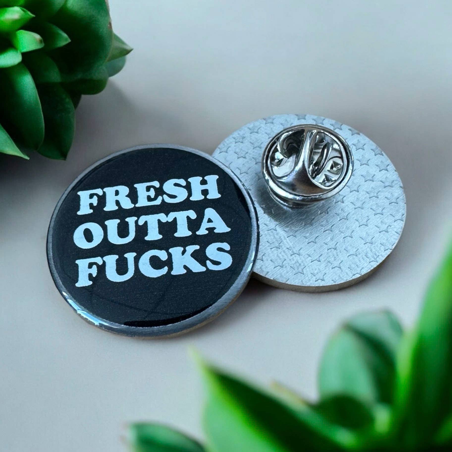 The Enamel Pin Factory - Wholesale Reversspeld/knoop - Aangepaste metalen pinbadges19