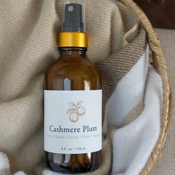 SummerCay Candle - Wholesale Room & Linen Spray - Cashmere Plum | Room + Linen Spray1