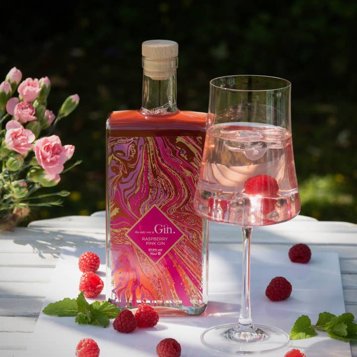 The Only Way Is Spirits – wholesale Gin – Premium Pink Gin | Raspberry Gin | Distilled Gin 70cl1