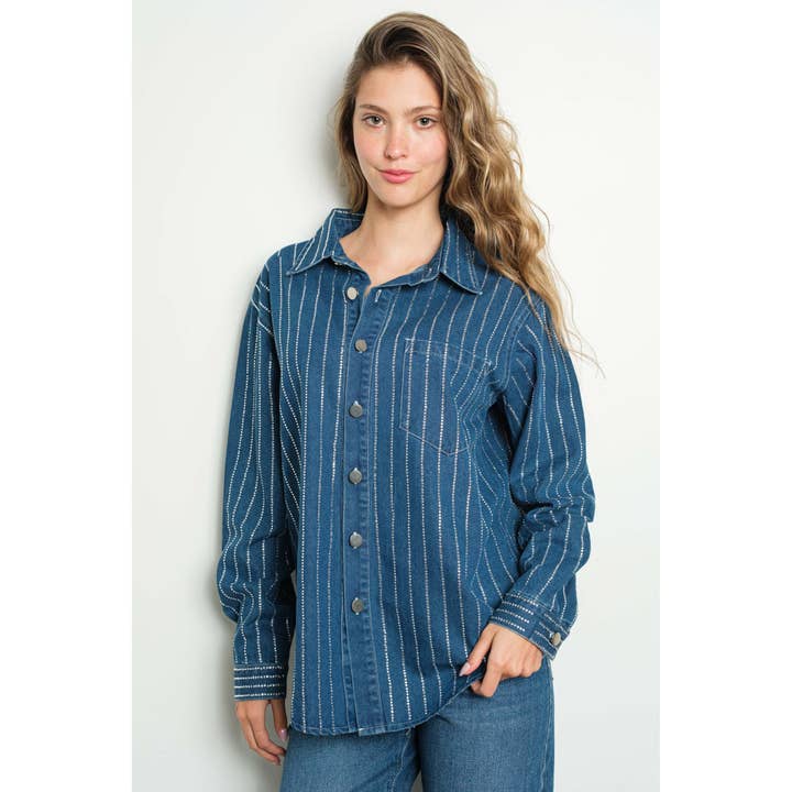 KIWI – Großhandel Hemd mit Button-down-Kragen – Damen – IT3196 Jeanshemd mit Nadelstreifen und Strass