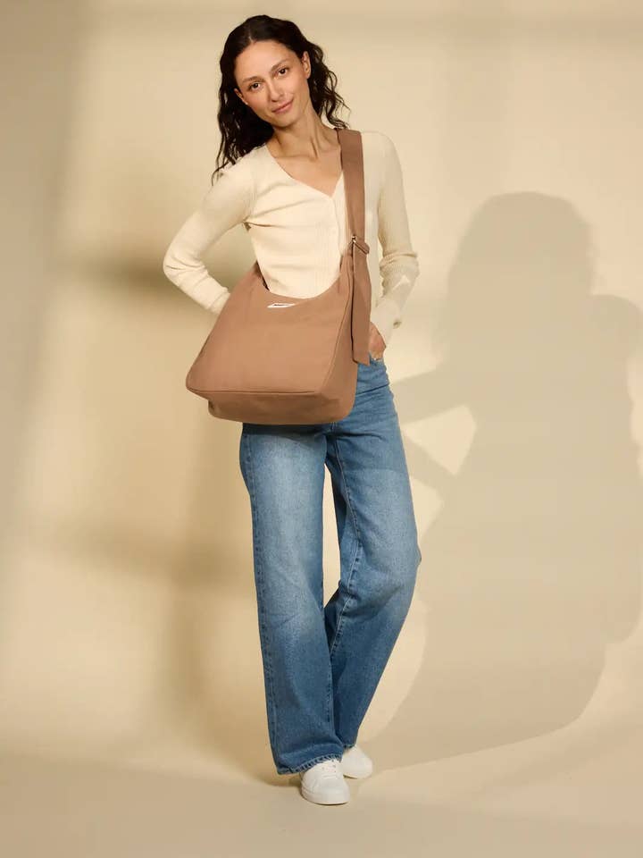 Sac hobo Claire Cannelle pour la vente par Hindbag