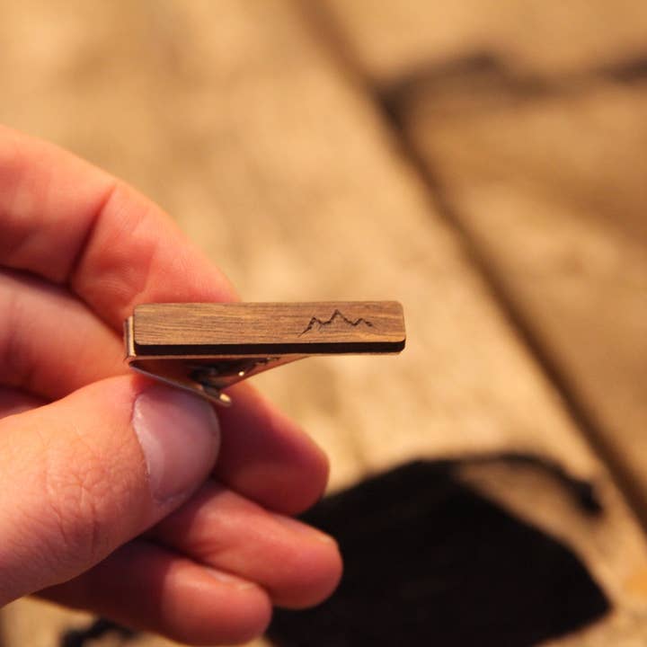 Wood Leon – wholesale Slipsklämma - Herr – Trä Tie Clip - Mountain2