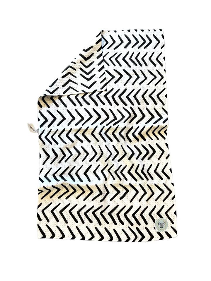 CHASING ARROWS for wholesale by DesertAqua