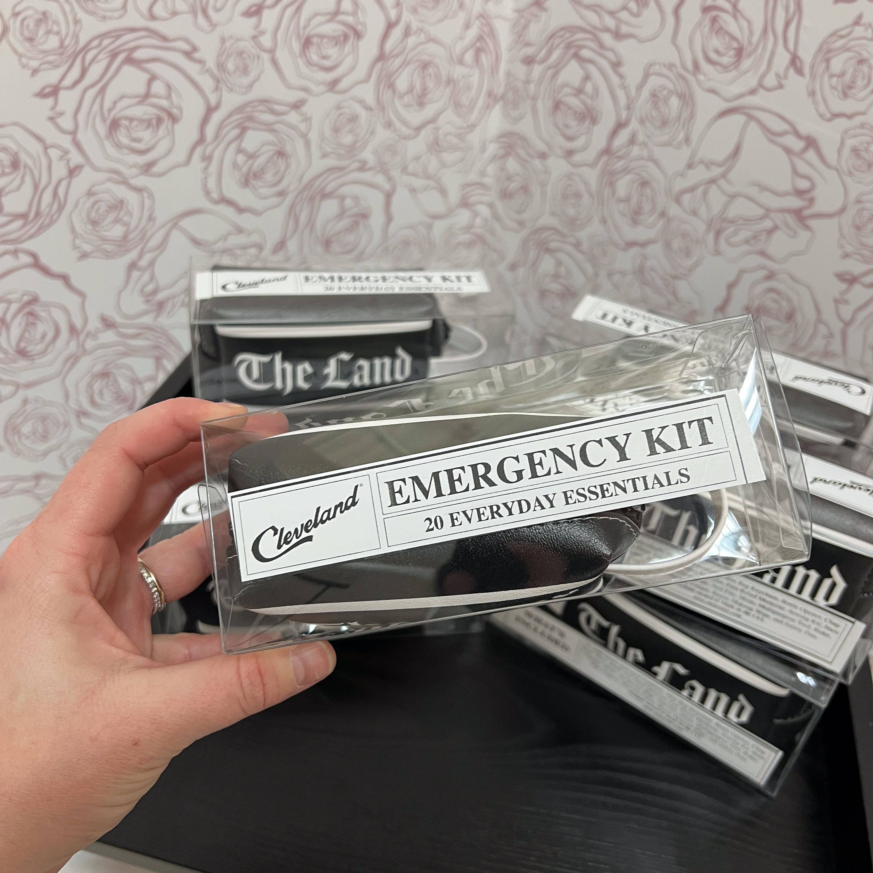 Anne Cate - Wholesale Travel Sewing Kit - Custom Mini Bag Emergency Kit Personal Care Kit - For Him6