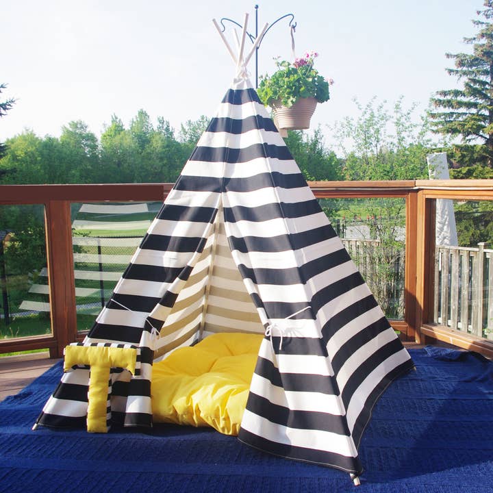 The Teepee Store - Wholesale Tent - Kids - Black and White Stripes Play Teepee Tent for Boys Girls Gift