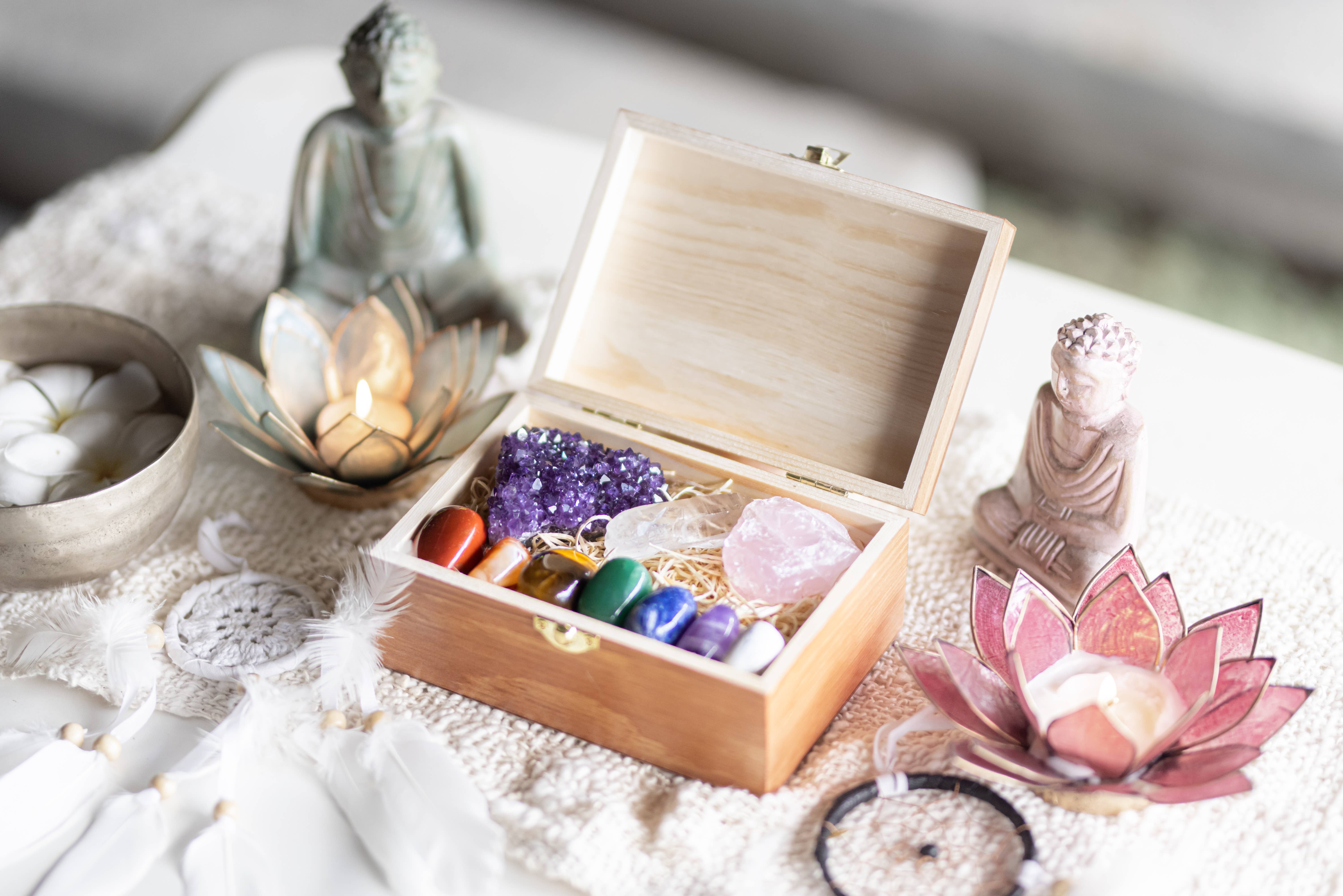 Crystalya - Wholesale Spiritual Stone/Crystal - Crystalya Chakra Balancing Crystal Box Set1