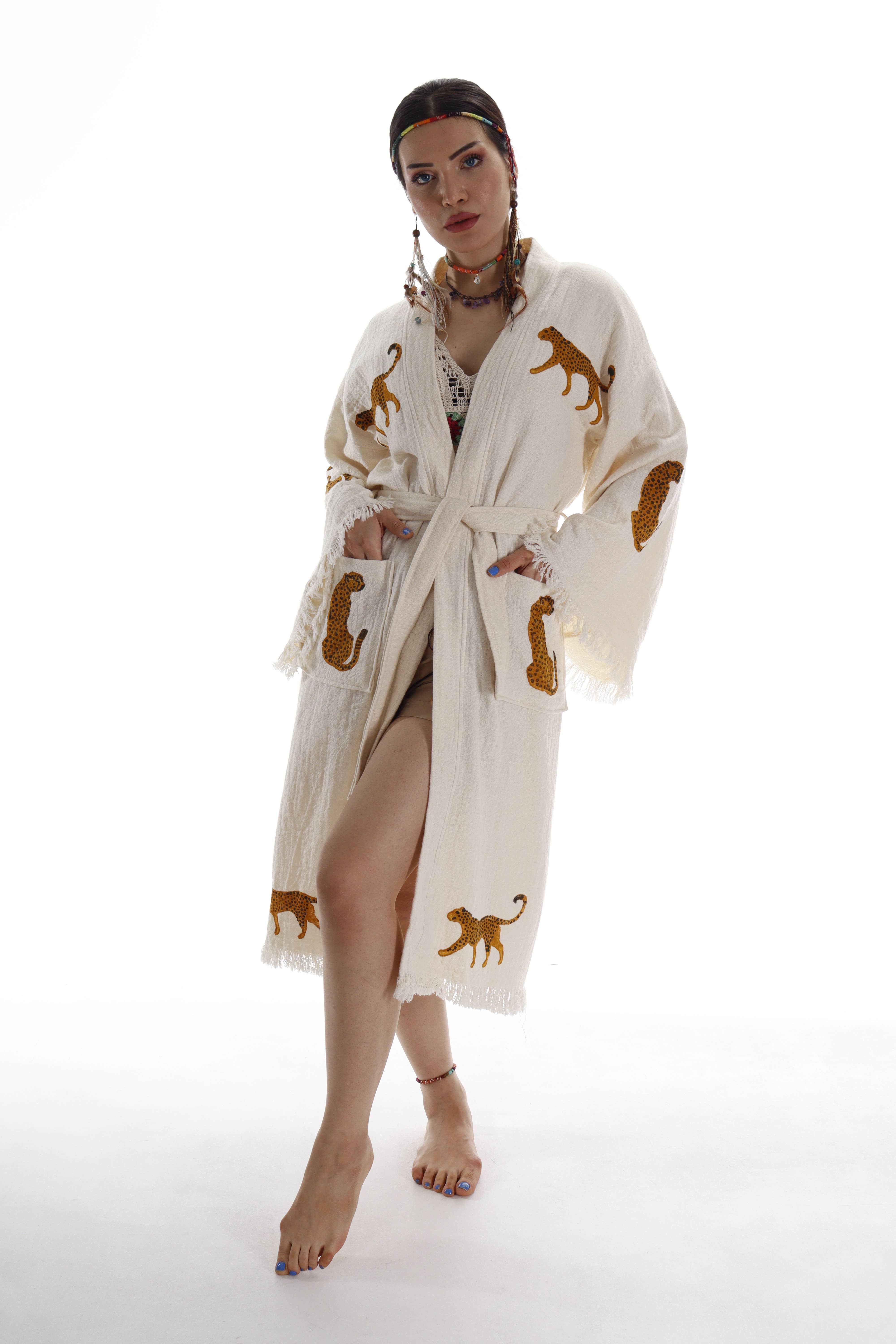 Pure & Chic, LLC - Miyawfashion – Engroshandel Morgenkåbe - Dame – Håndlavet morgenkåbe i økologisk bomuld, strandkimono overtræk2