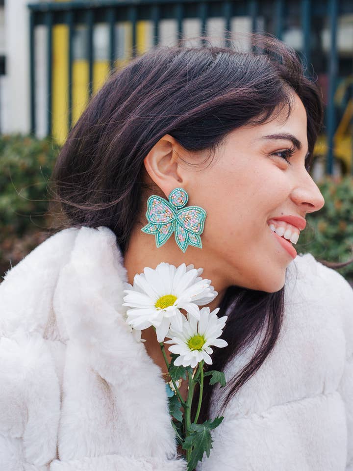 Boucles d'oreilles Dreamy Bow pour la vente par Fancy Society