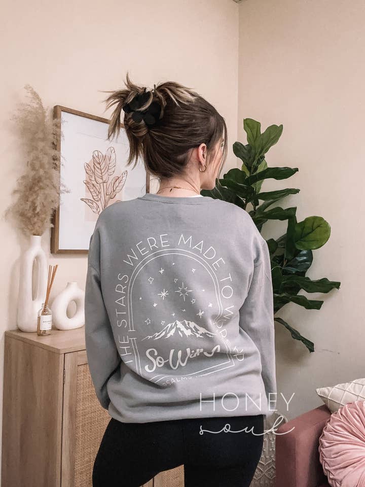 Honey Soul LLC - Wholesale Graphic Sweatshirt - Women's - If The Stars Were Made To Worship So Will I Graphic Crewneck