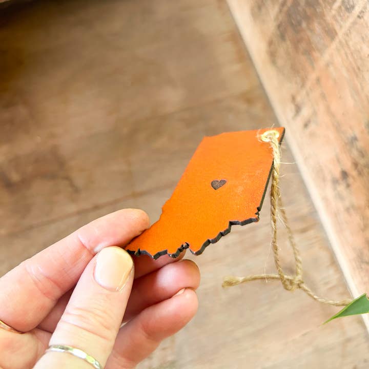 Left Grain - Wholesale Ornament - Indiana State Ornament - Heart in the Middle3