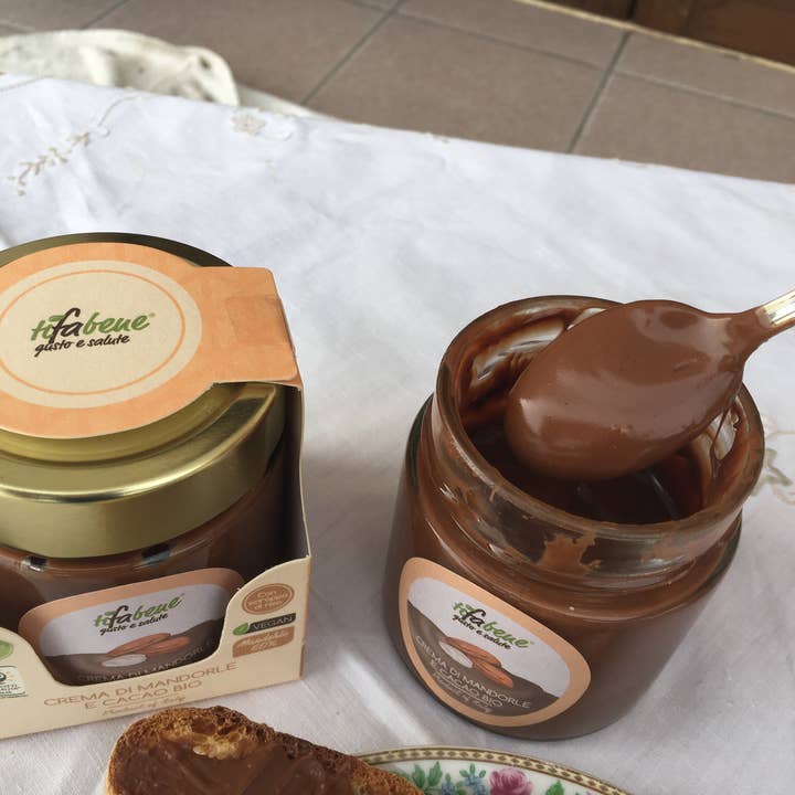 Le deliziose pasticceria sas Ti fa bene bio - Wholesale Nut Butter - Crema spalmabile di mandorle e cacao biologica Greedy6