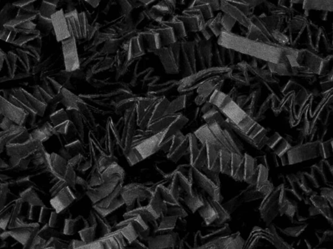 Just Jubilant LLC – wholesale Mjukpapper – Svart krusigt pappersstrimlor0