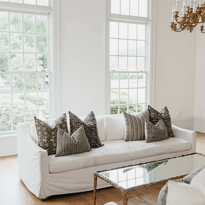 RuffledThread - Wholesale Throw Pillow Cover - Dejo- Indian Hand Block linen Lumbar pillow cover5