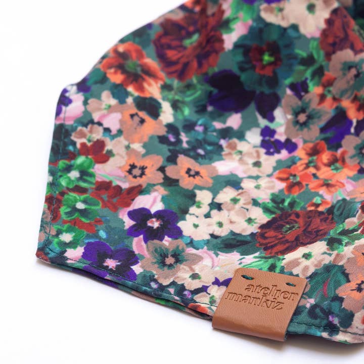 Atelier Markiz - Vendita all'ingrosso Bandana - Cani - Bandana Scarlett con motivo floreale1