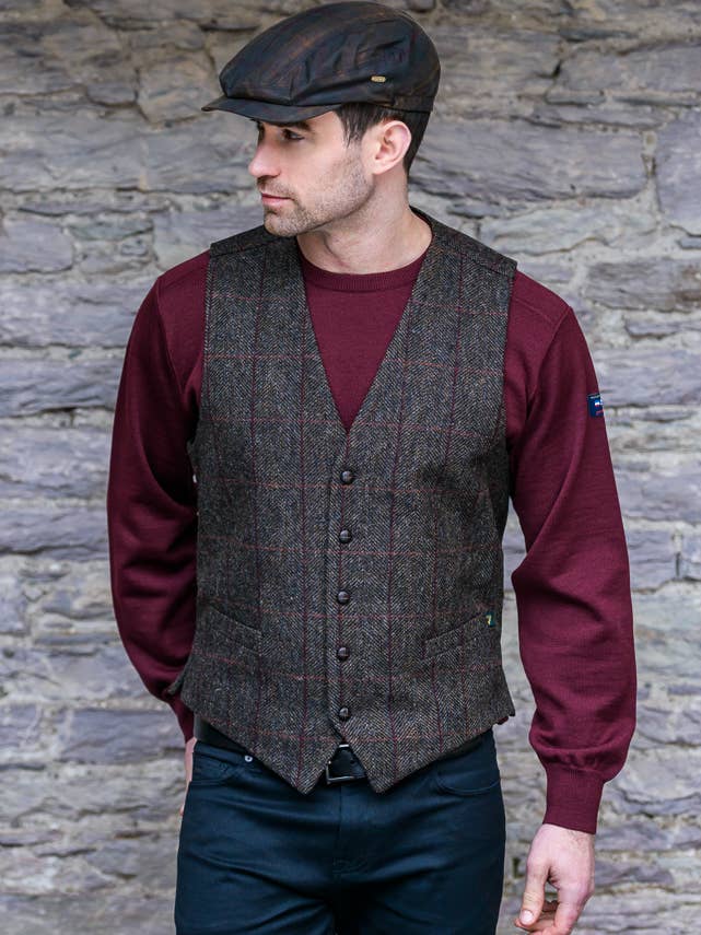 Tweed väst 335-1 för wholesale av Mucros Weavers