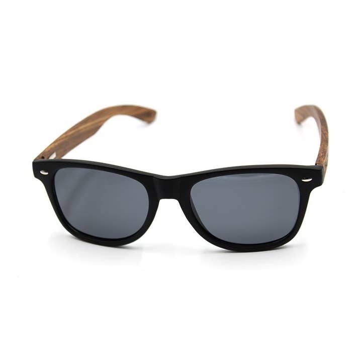 Woed – Engroshandel Solbriller - Unisex – Wayfarer Solbriller | Mørk Sol2
