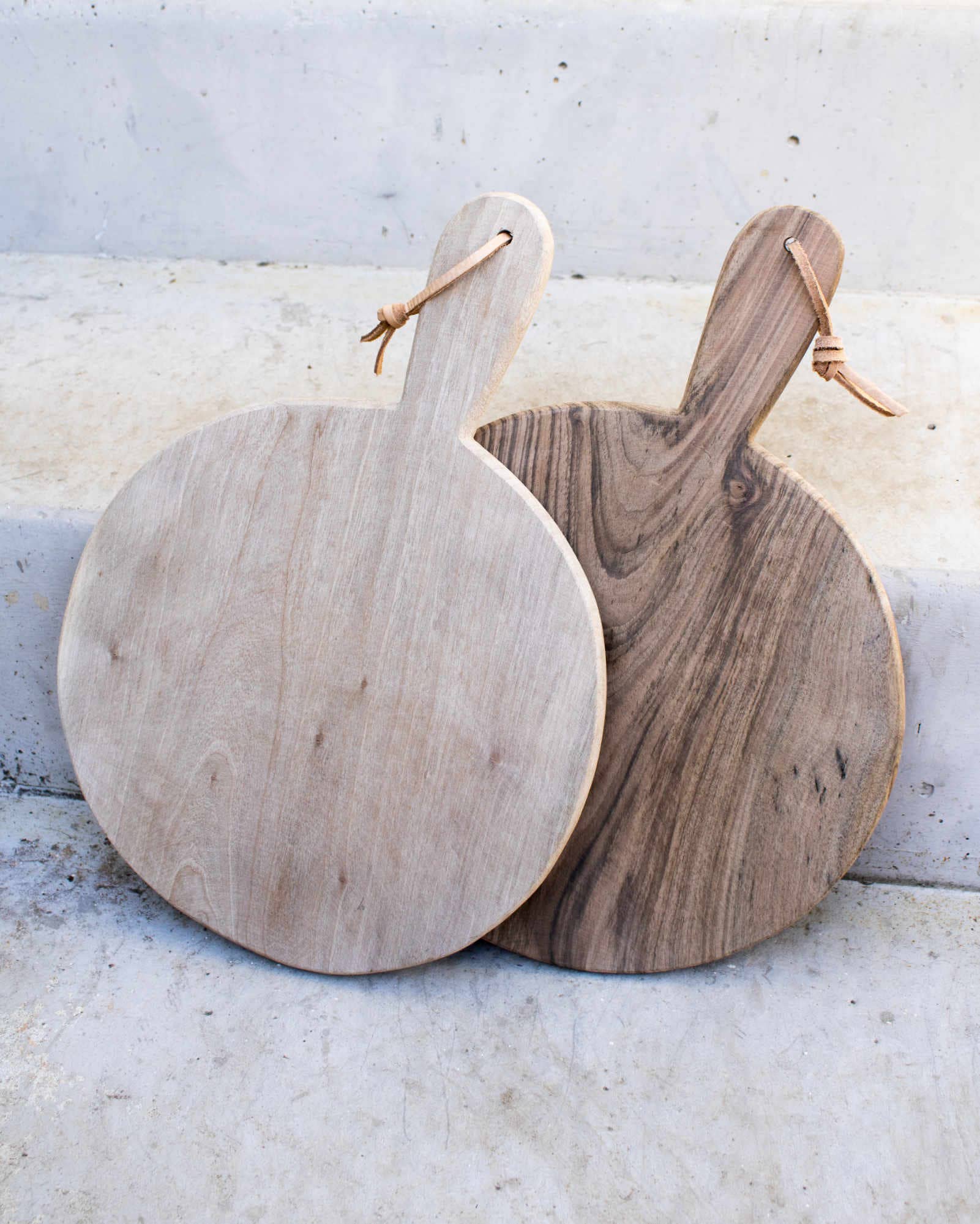 High crafty – wholesale Cutting board – Handmade Moroccan Walnut Wood Cutting Board0