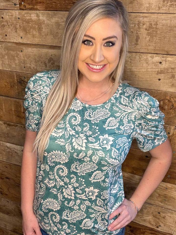 Sterling Kreek - Wholesale Blouse - Women's - Perfectly Simple Top1