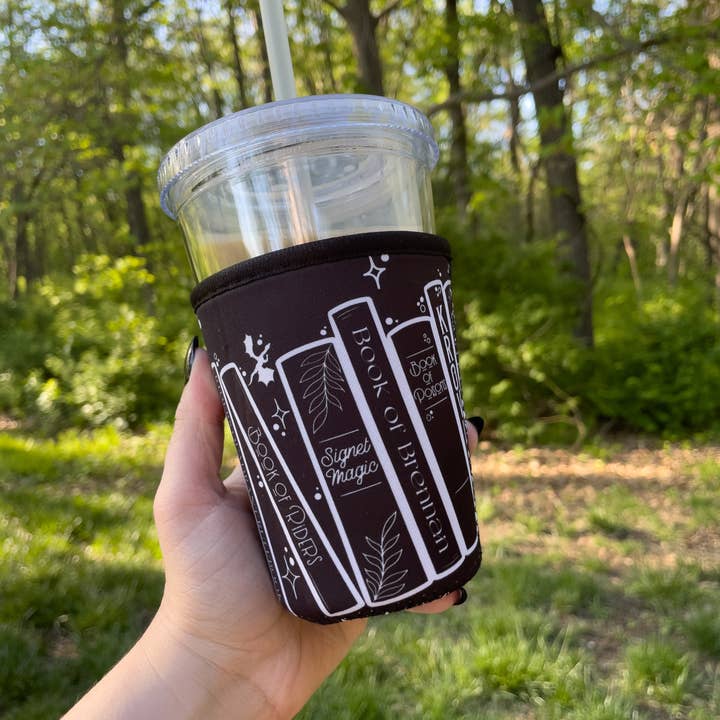 Meaggie Moos - Wholesale Drink Huggers & Koozies - 16oz Drink Sleeve | Fourth Wing Violet's Bookshelf1