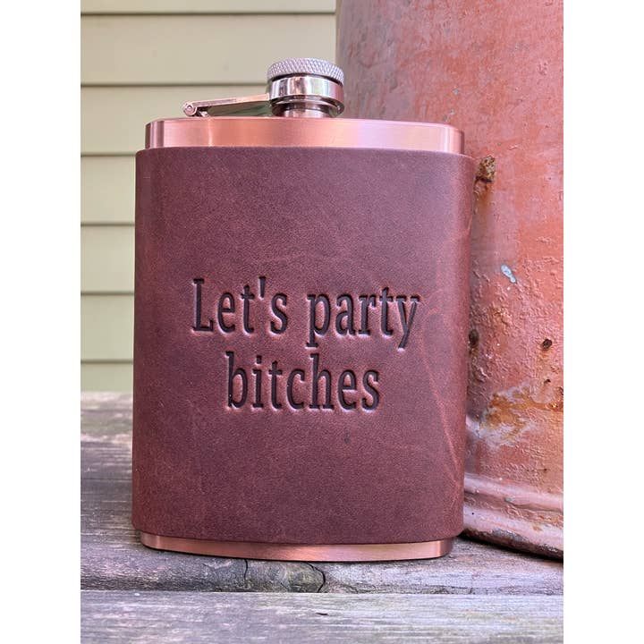 Leren fles - Let's Party Bitches voor wholesale door Jimmyrockit
