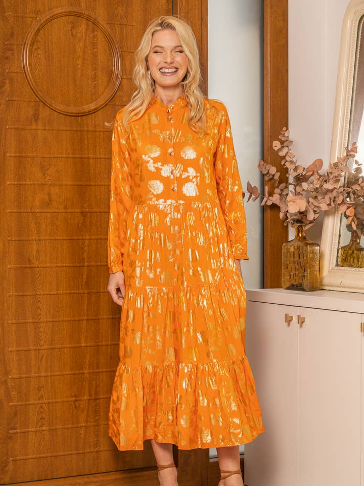 Long loose-cut ruched dress, printed with gold effect for wholesale by last queen