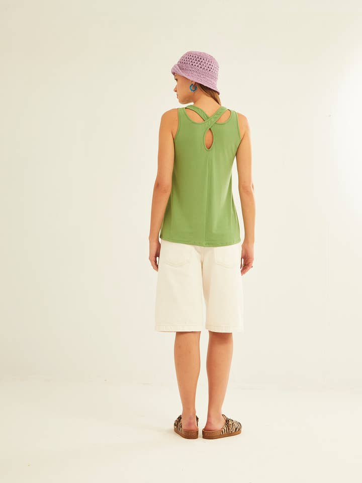 Top Let Grøn Oliven Krydsryg for engroshandel hos XANTIK