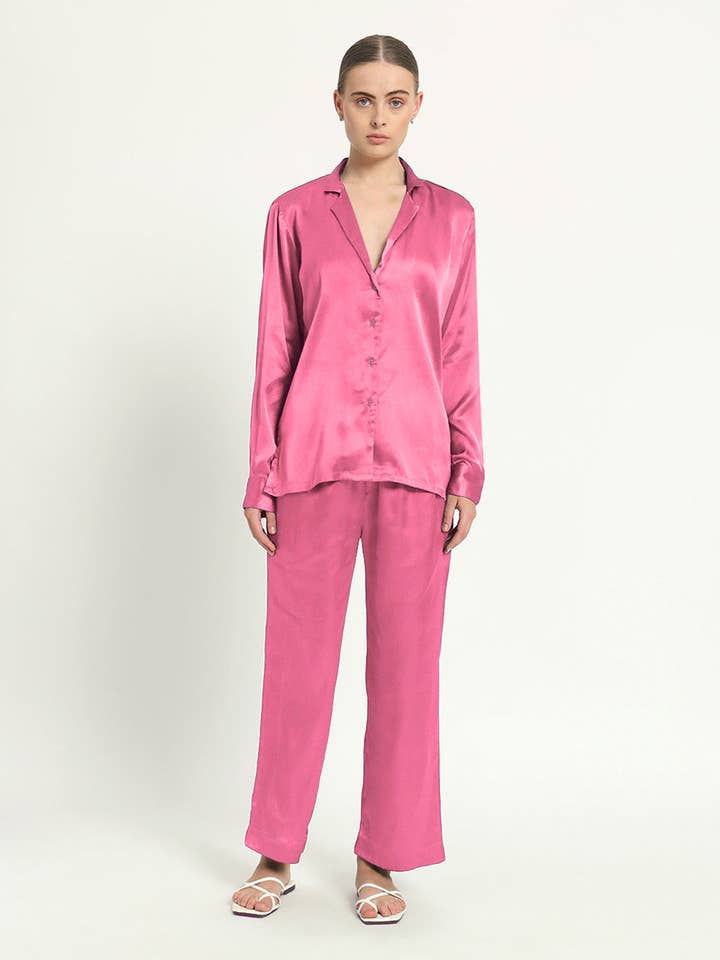 Satin skræddersyet knap fransk rose PJ-sæt for engroshandel hos Thevasa