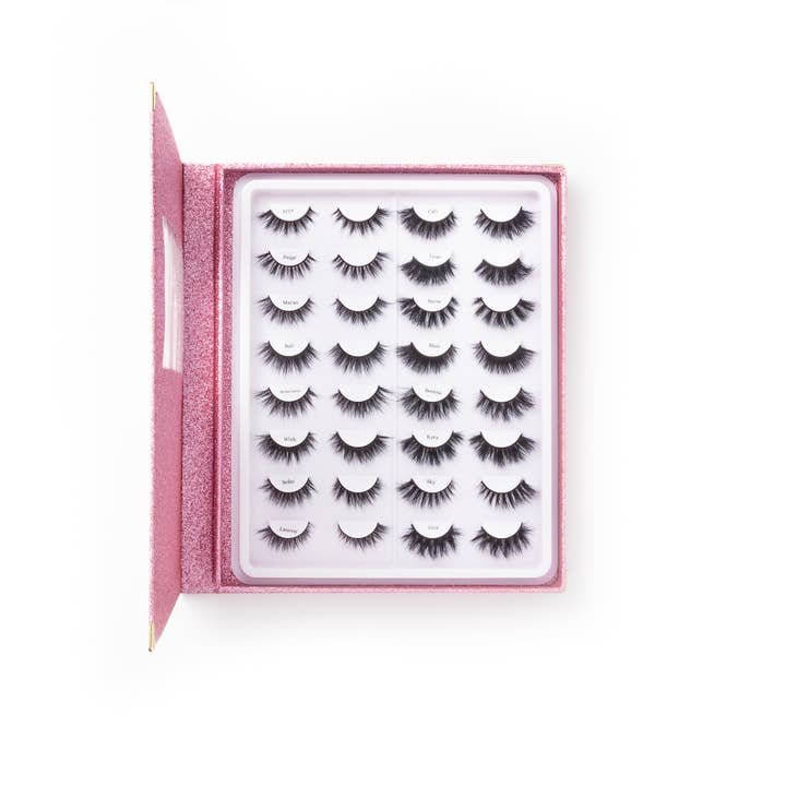 BIBLE DES CILS pour la vente par Reign Lashes
