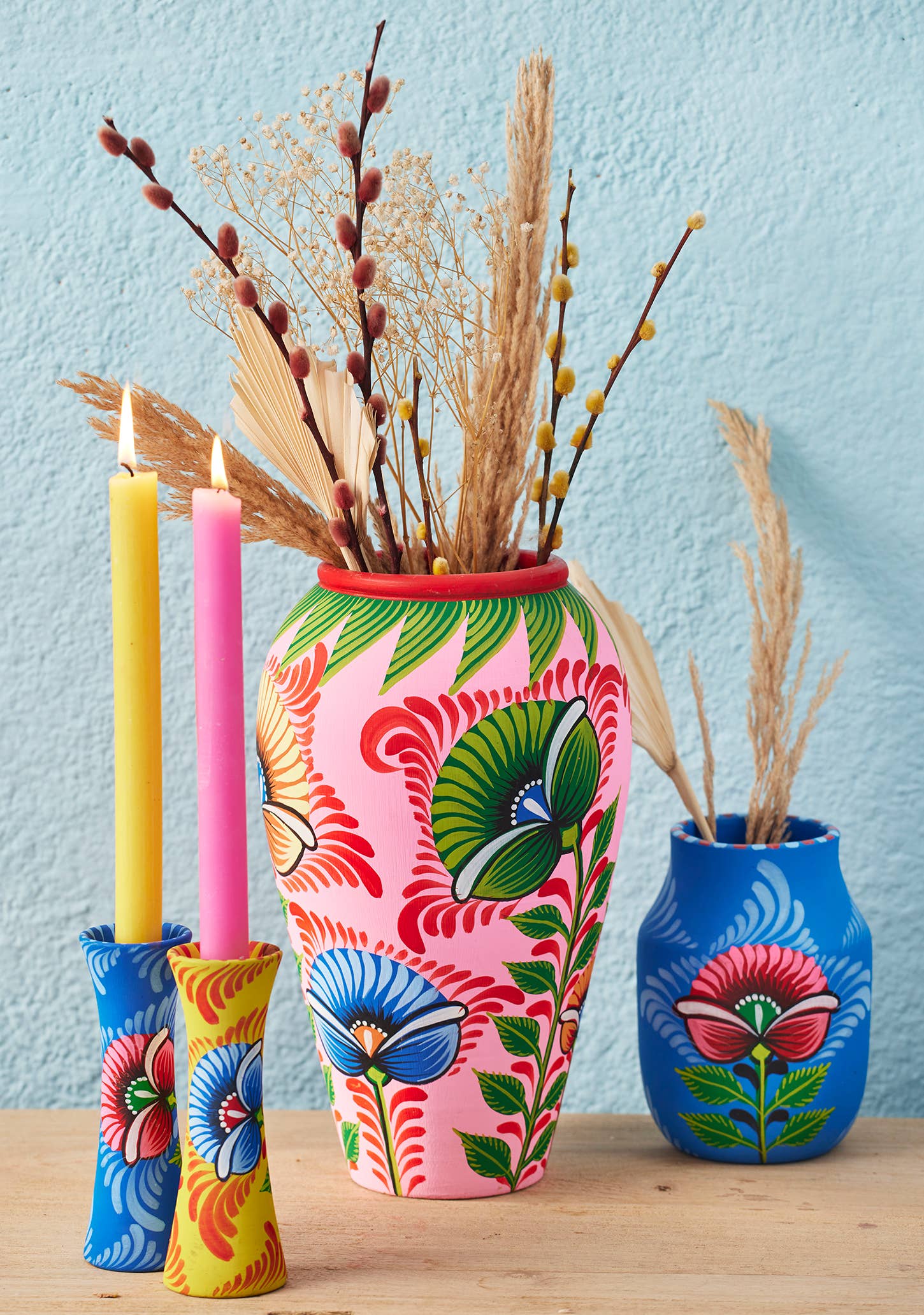 Namaste – wholesale Vase – Shapla Handpainted Terracotta Vase4