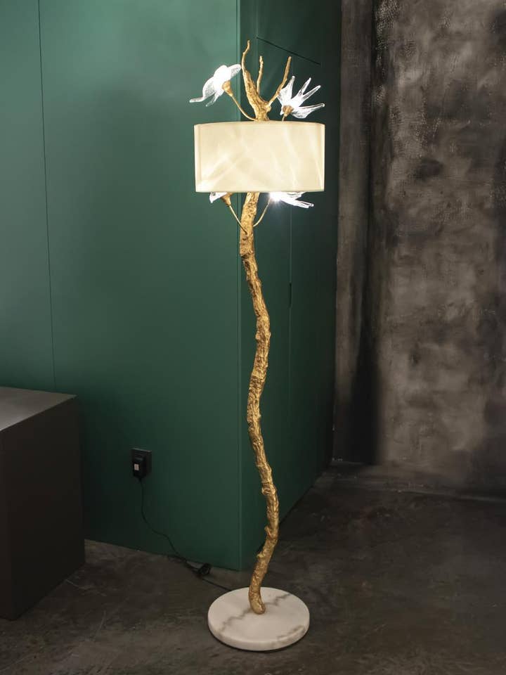 Peru Messing Transparent Svale Glas Gulvlampe 194 cm | Moderne Dekorativ Belysning til Hjem & Hoteller for engroshandel hos HEKA LIGHTING & TRADING LTD