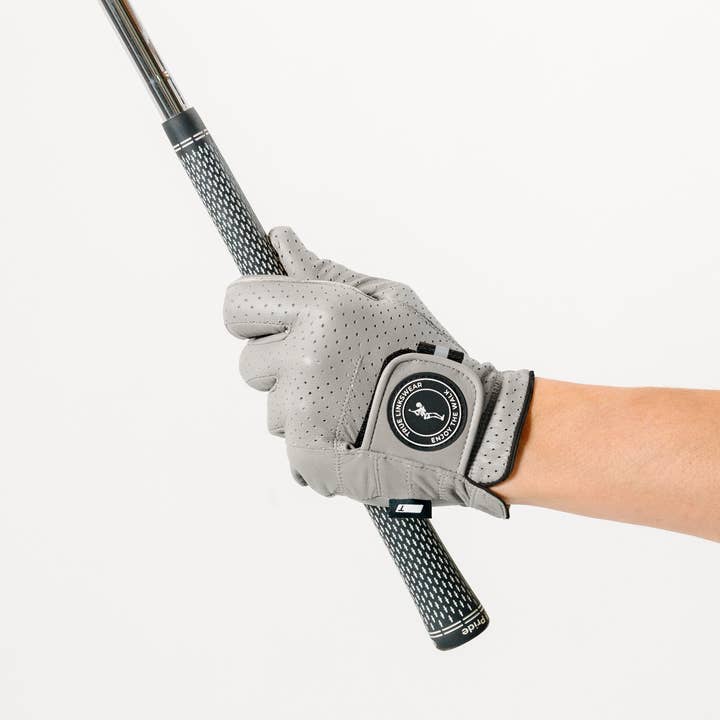 True Linkswear – wholesale Sporting accessories – TRUE Lux Golf Glove 3-Pack | Grey