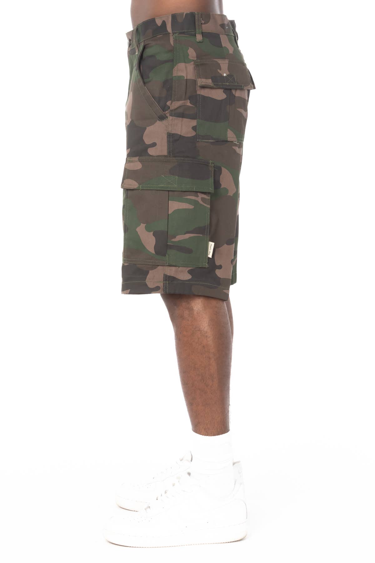 Camuflaje Verde Pantalones cortos cargo de camuflaje Hawk's Bay para hombre - Jr-1054 de venta al por mayor en Faire2