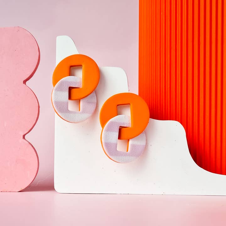 Mono - Vendita all'ingrosso Orecchini pendenti - Orecchini fatti a mano in argilla polimerica a forma organica arancione e rosa.6