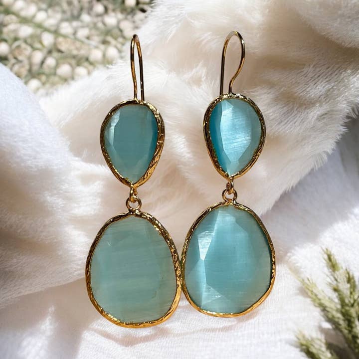 Boucles d'oreilles "BRASILIA" dorées or fin pierre d’ Agate bleue - verte pour la vente par TOURMALYN